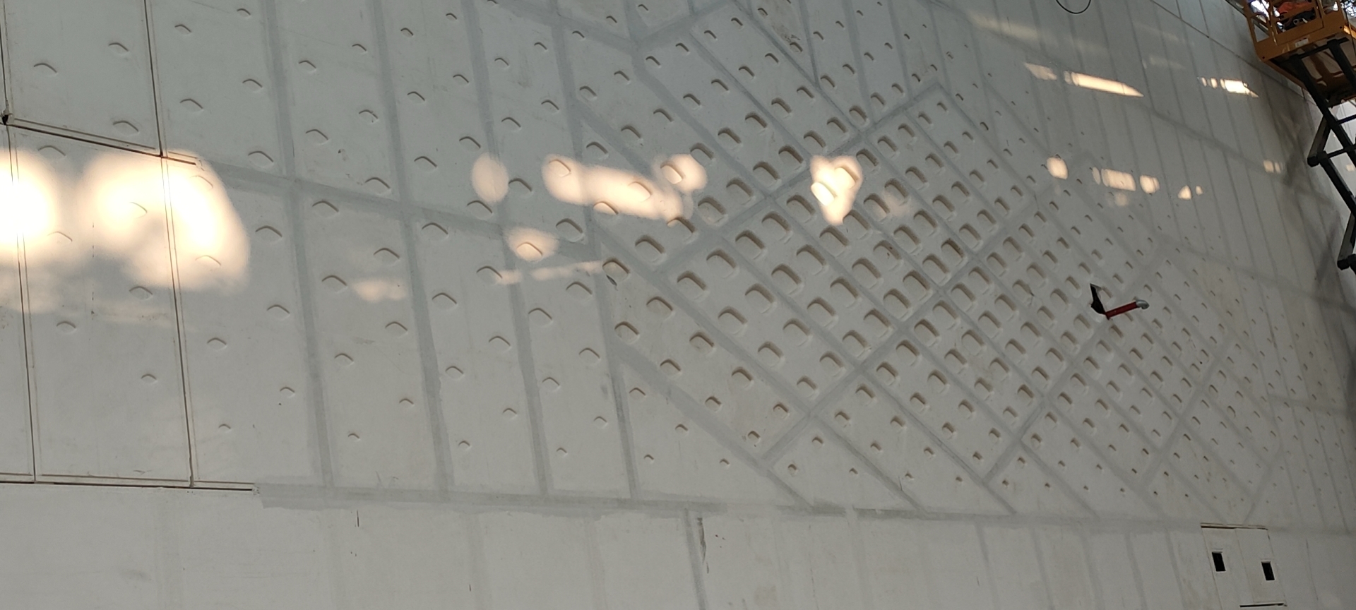 珠海金灣航空城市民藝術(shù)中心grg鏤空墻面雕花吊頂裝飾工程