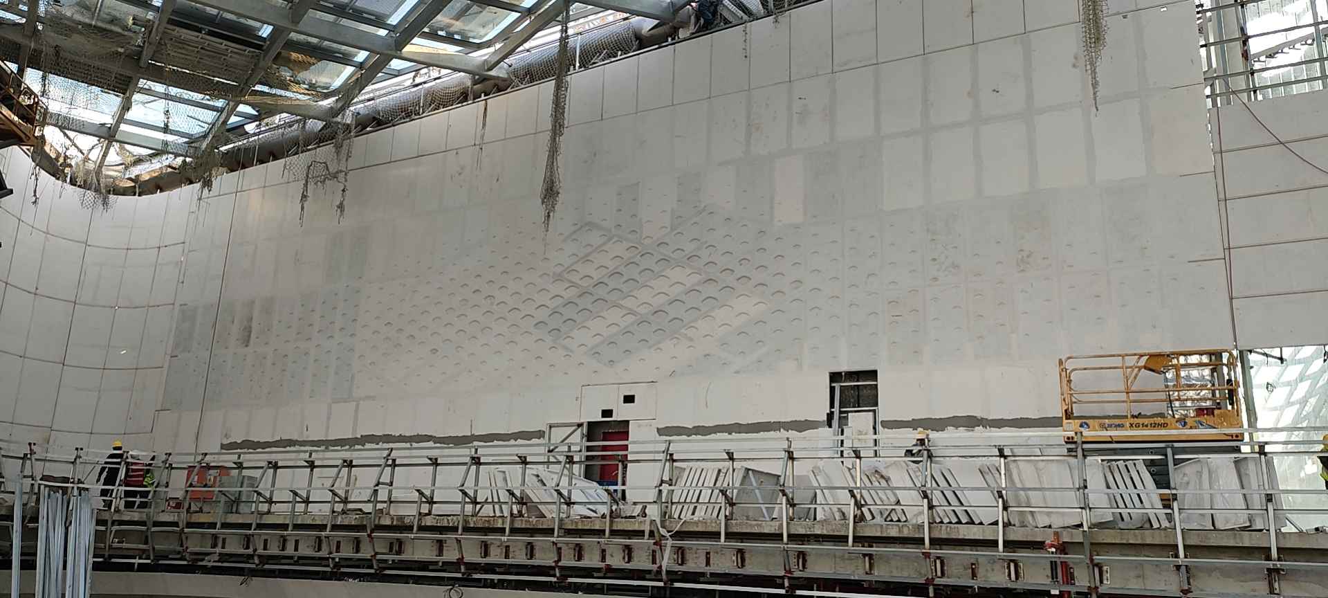 珠海金灣航空城市民藝術(shù)中心grg鏤空墻面雕花吊頂裝飾工程