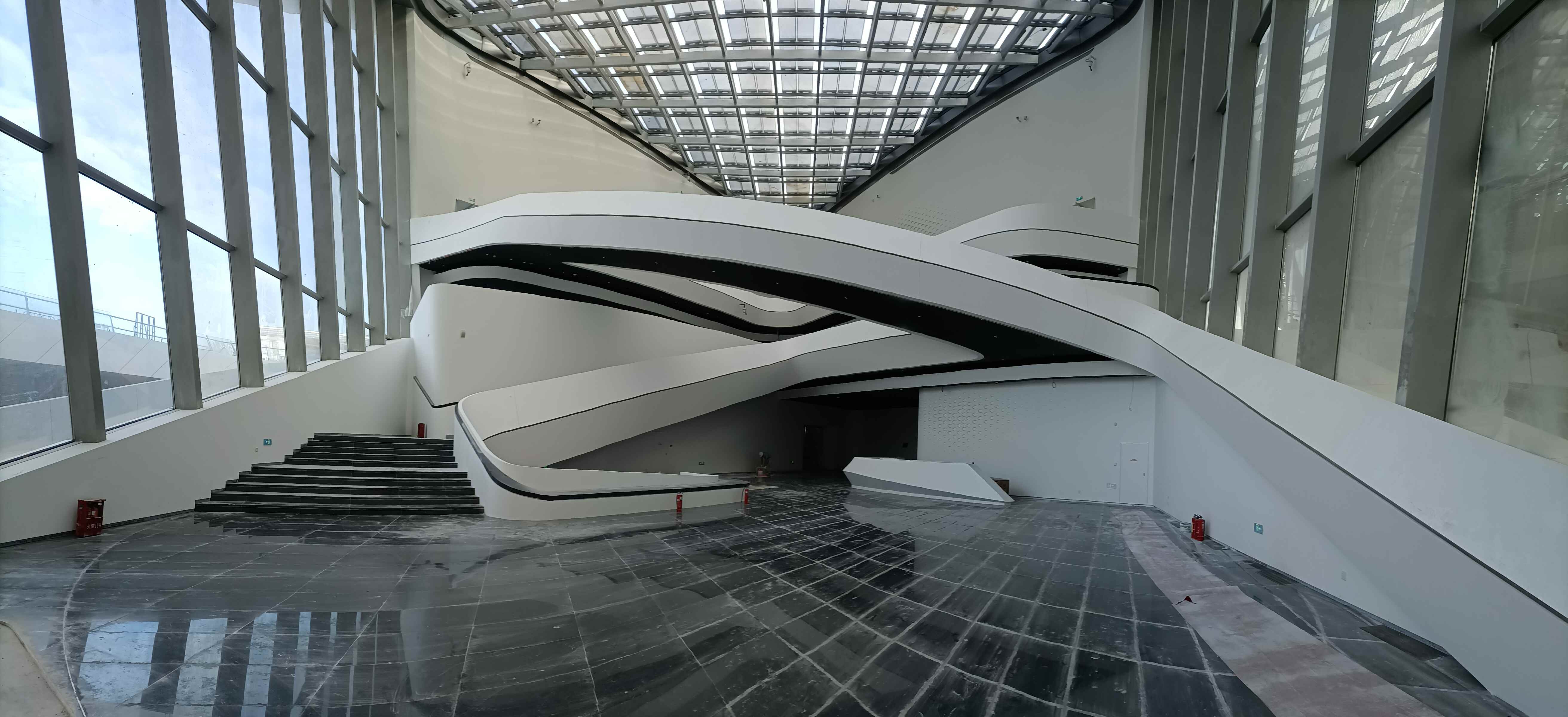 珠海金灣航空城市民藝術(shù)中心grg鏤空墻面雕花吊頂裝飾工程